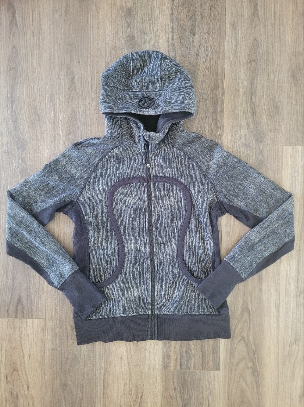 Lululemon Women 12 Full-Zip Scuba Hoodie